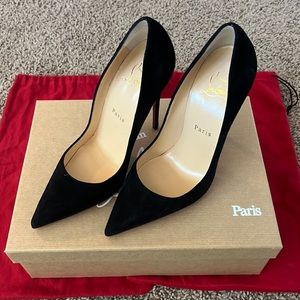 Christian Louboutin So Kate Pumps